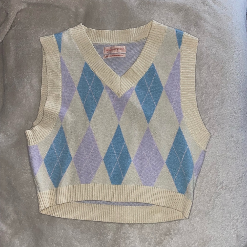 Urban Outfitters Cream and Blue Argyle V-Neck Sweater Vest